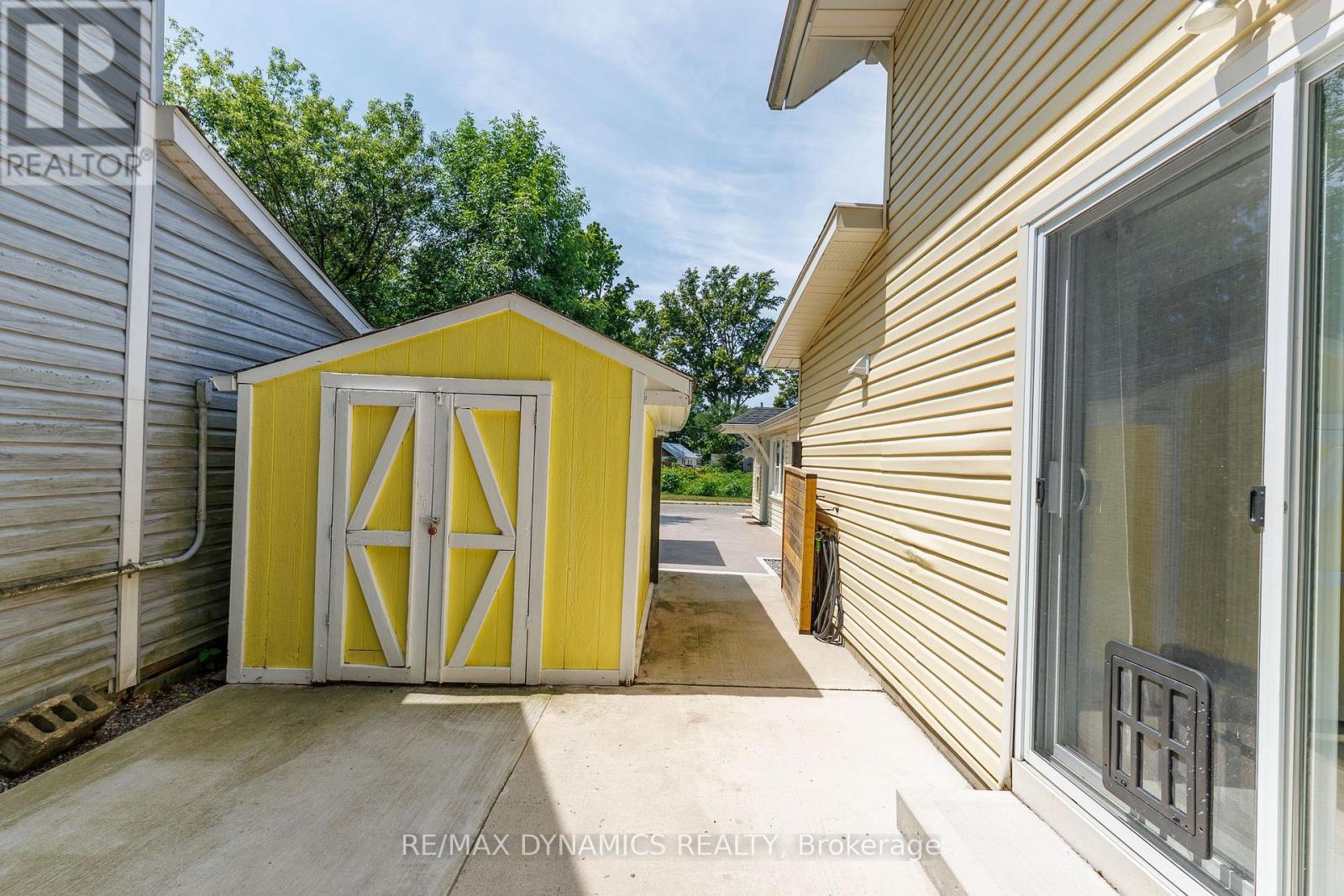 357 Ridgeway Road Property Photo 10