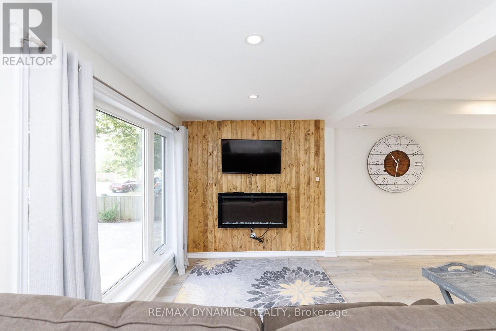 357 Ridgeway Road Property Photo 12
