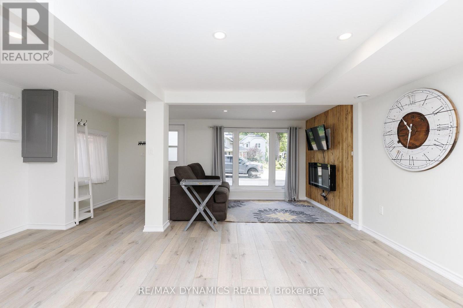 357 Ridgeway Road Property Photo 16