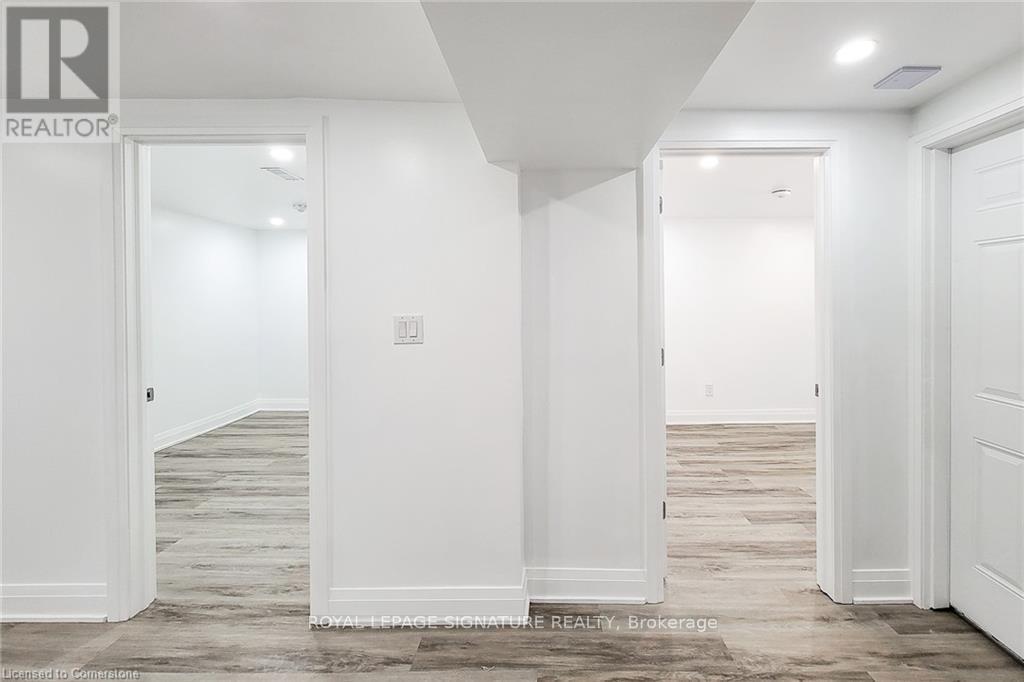 265 West 19th Street Property Photo 10