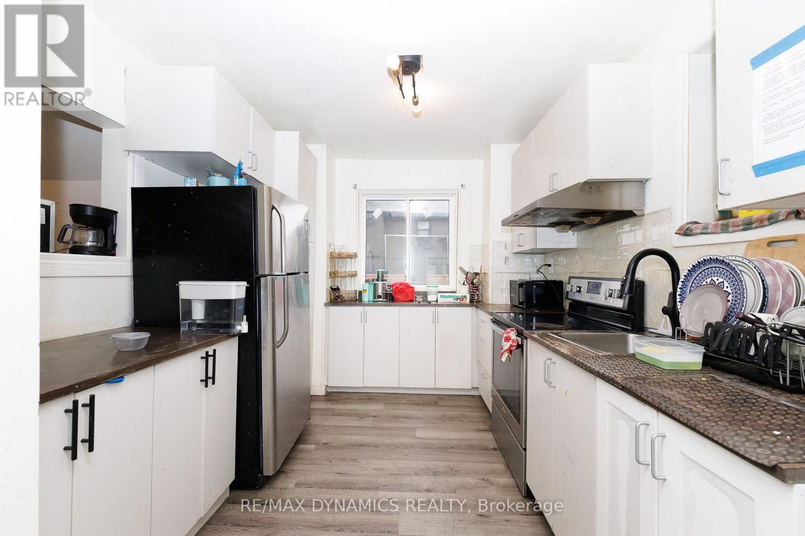 4770 Queen Street Property Photo 3