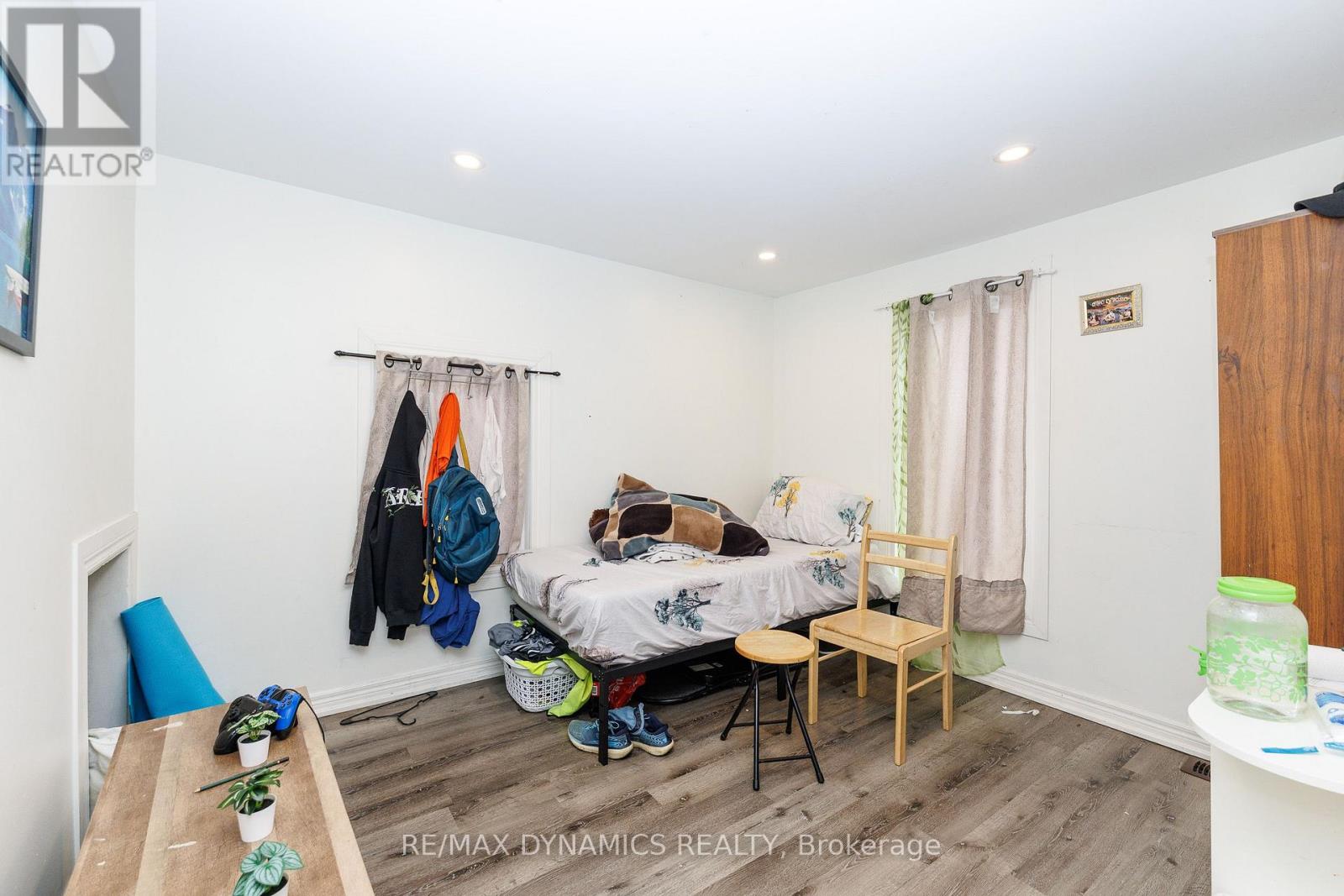 4770 Queen Street Property Photo 14
