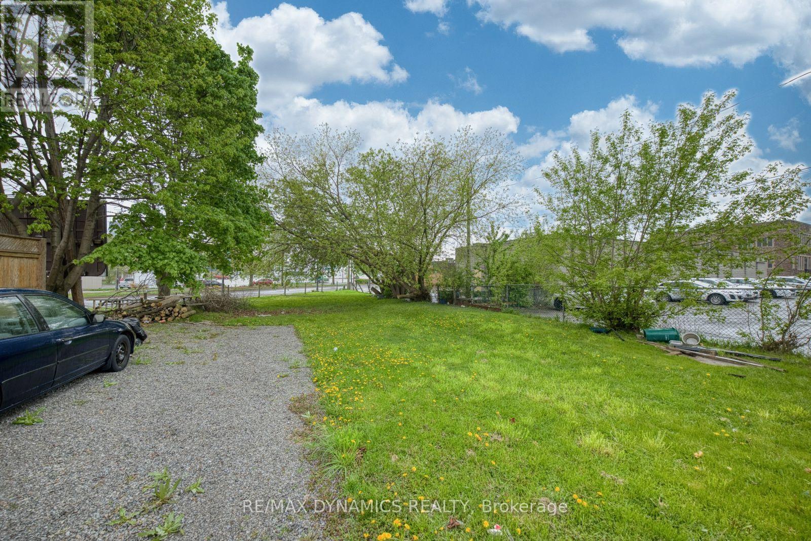4770 Queen Street Property Photo 25