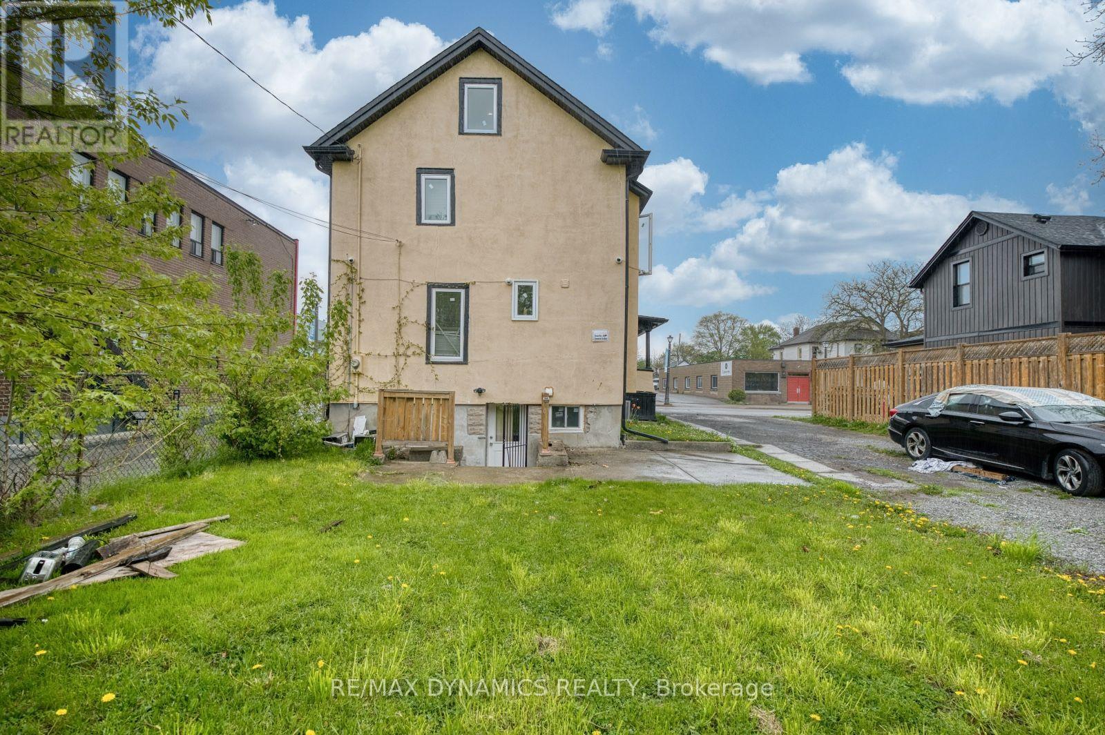 4770 Queen Street Property Photo 30
