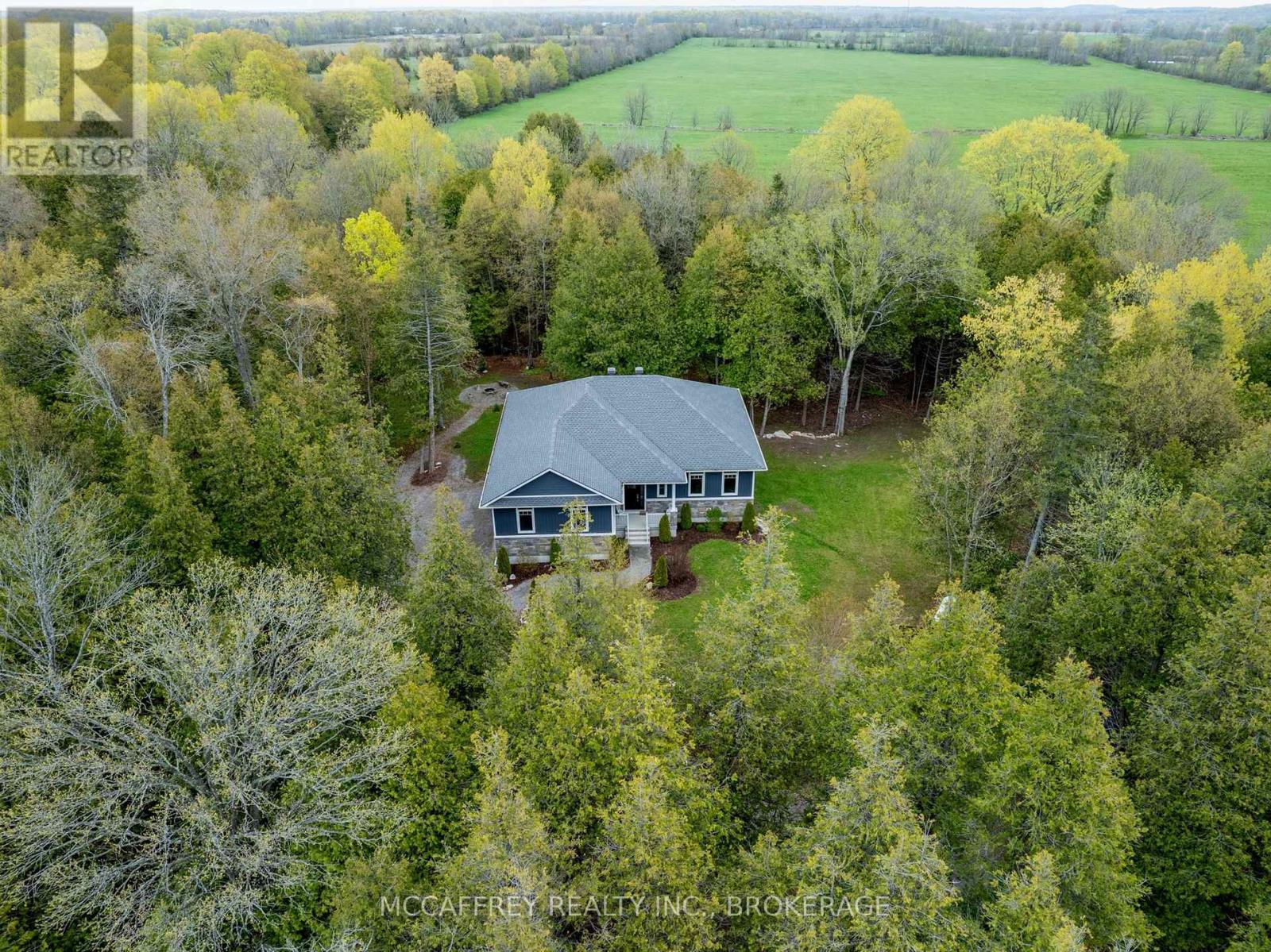 219 Kidds Road Property Photo 4
