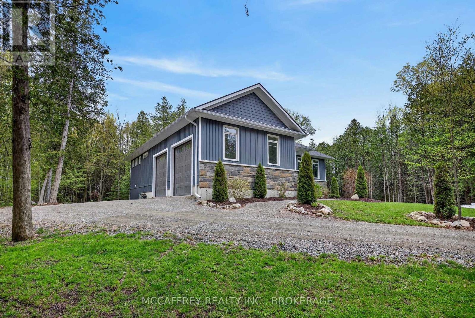 219 Kidds Road Property Photo 8