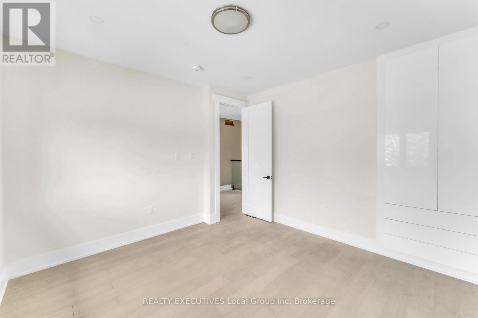 29 Shallot Crescent Property Photo 32