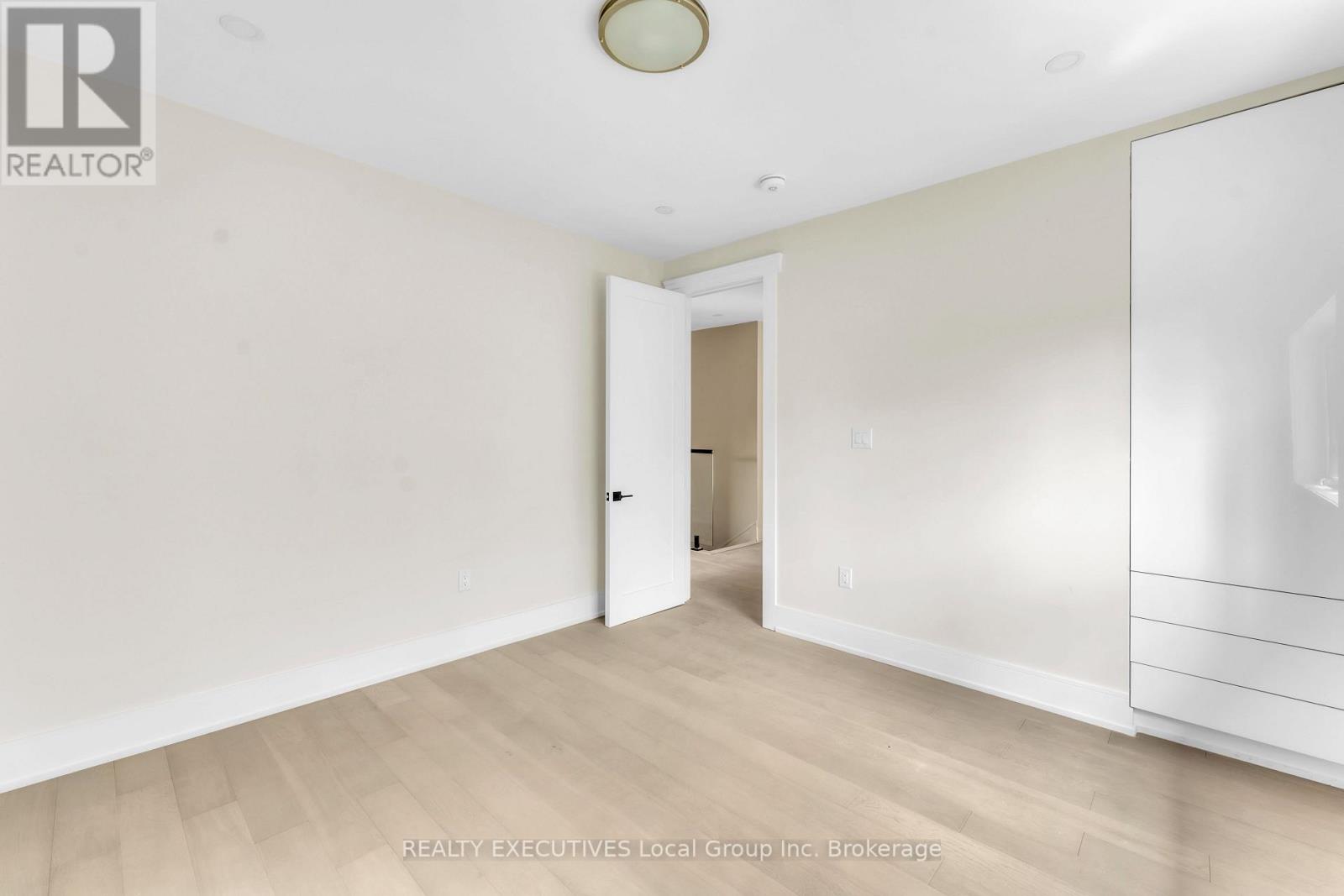 29 Shallot Crescent Property Photo 37