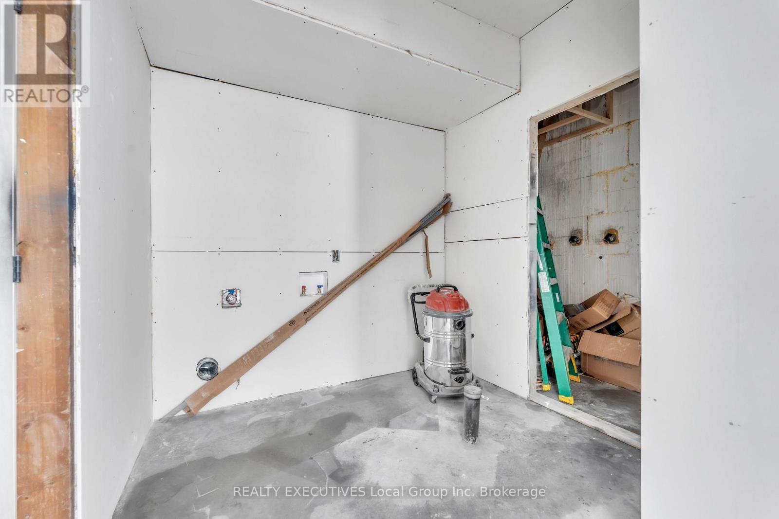 29 Shallot Crescent Property Photo 39