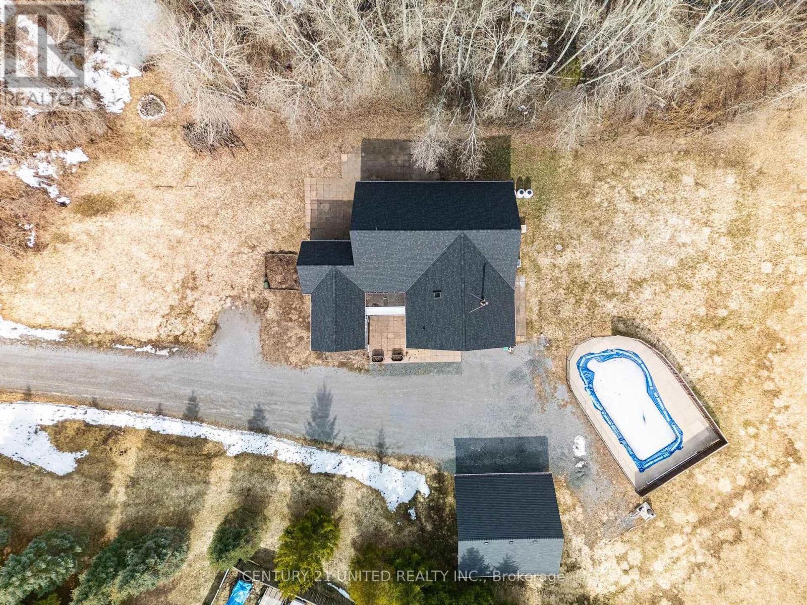 590 Maniece Avenue Property Photo 46