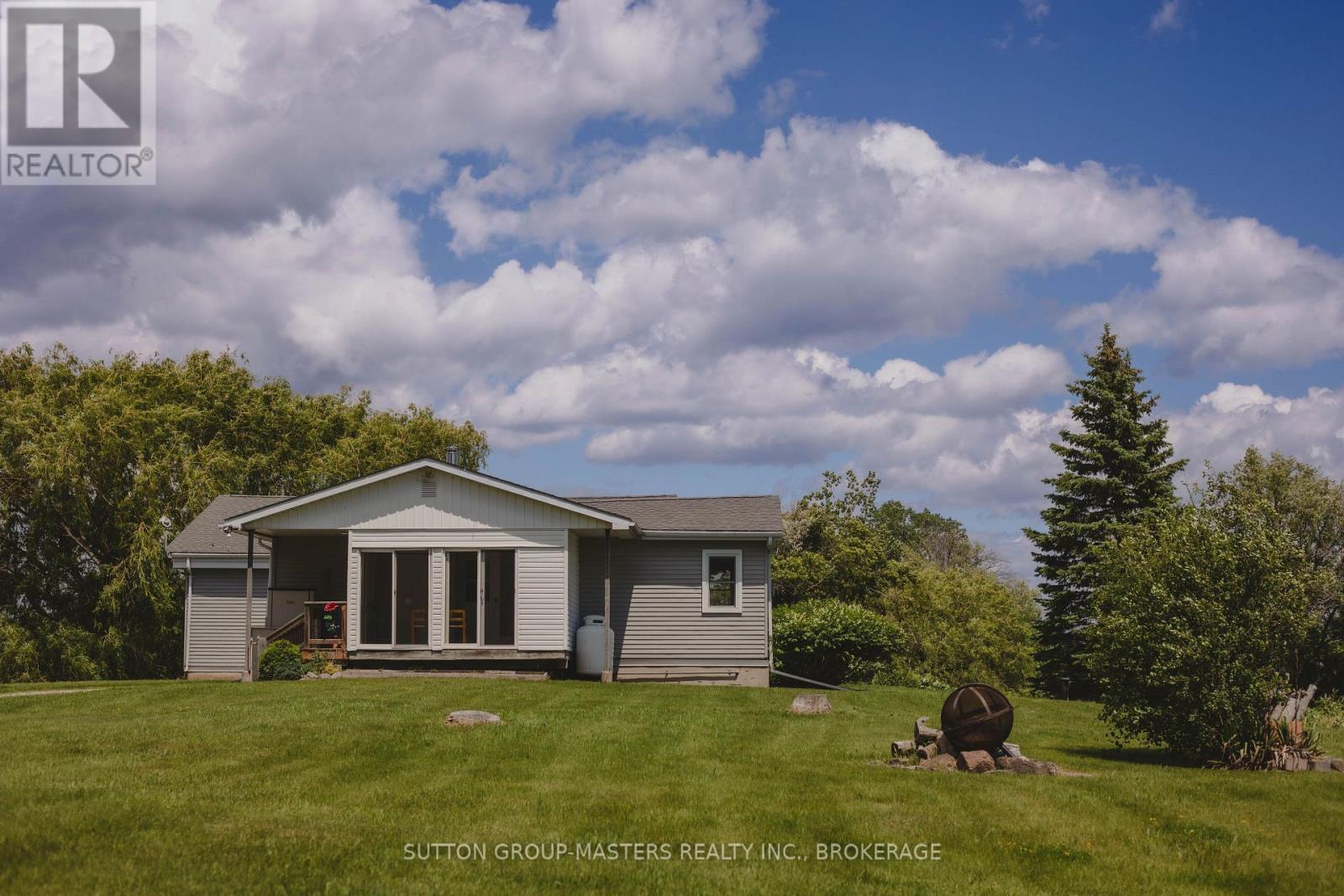 9392 Highway 33 Highway Property Photo 4