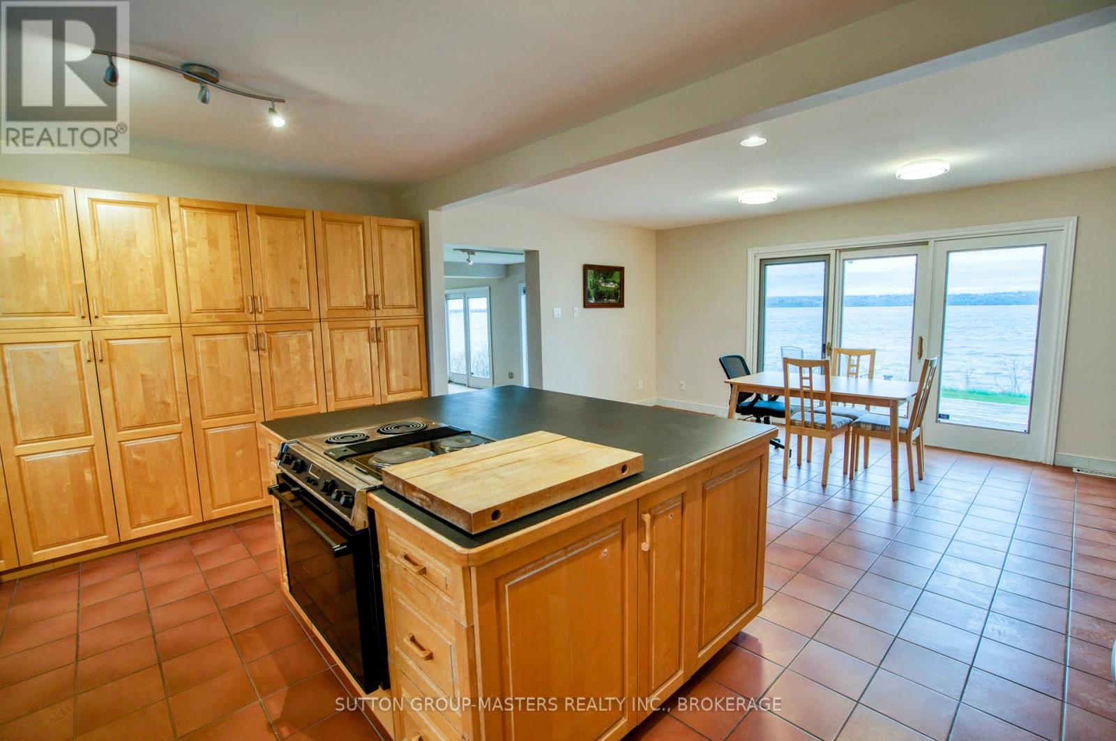 9392 Highway 33 Highway Property Photo 27