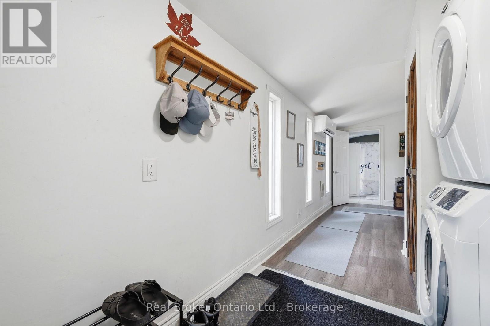 1 Janice Drive Property Photo 9
