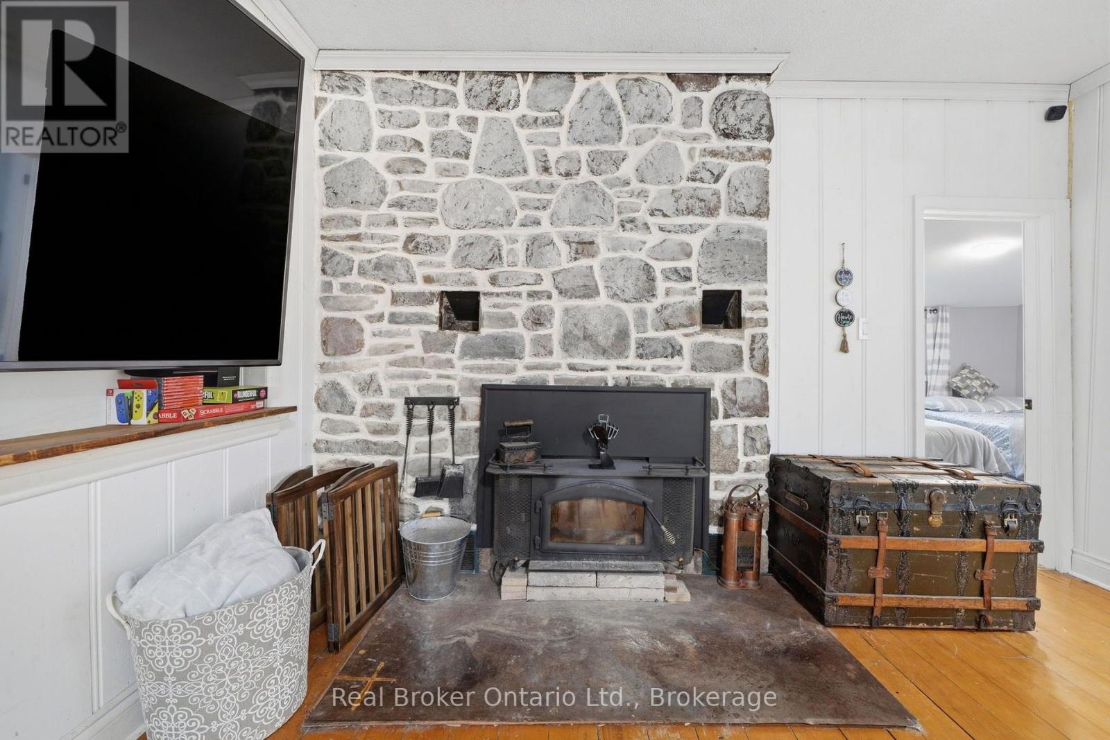 1 Janice Drive Property Photo 13