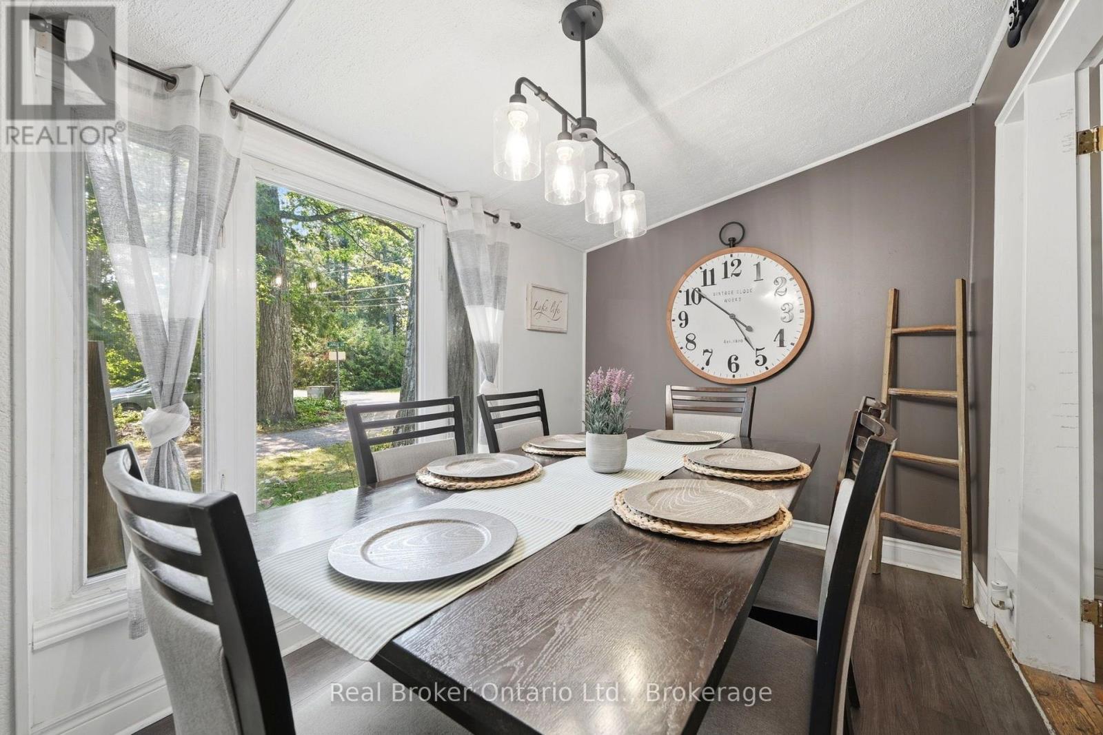 1 Janice Drive Property Photo 18