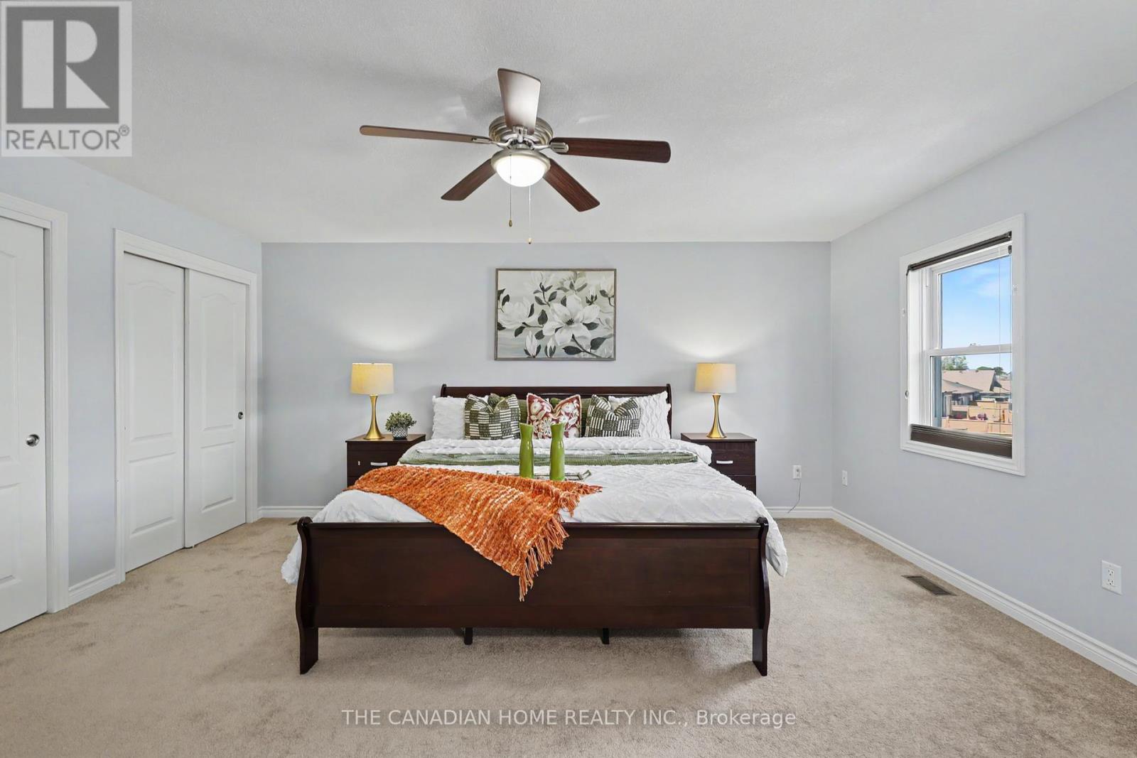 219 Picton Street E Property Photo 19