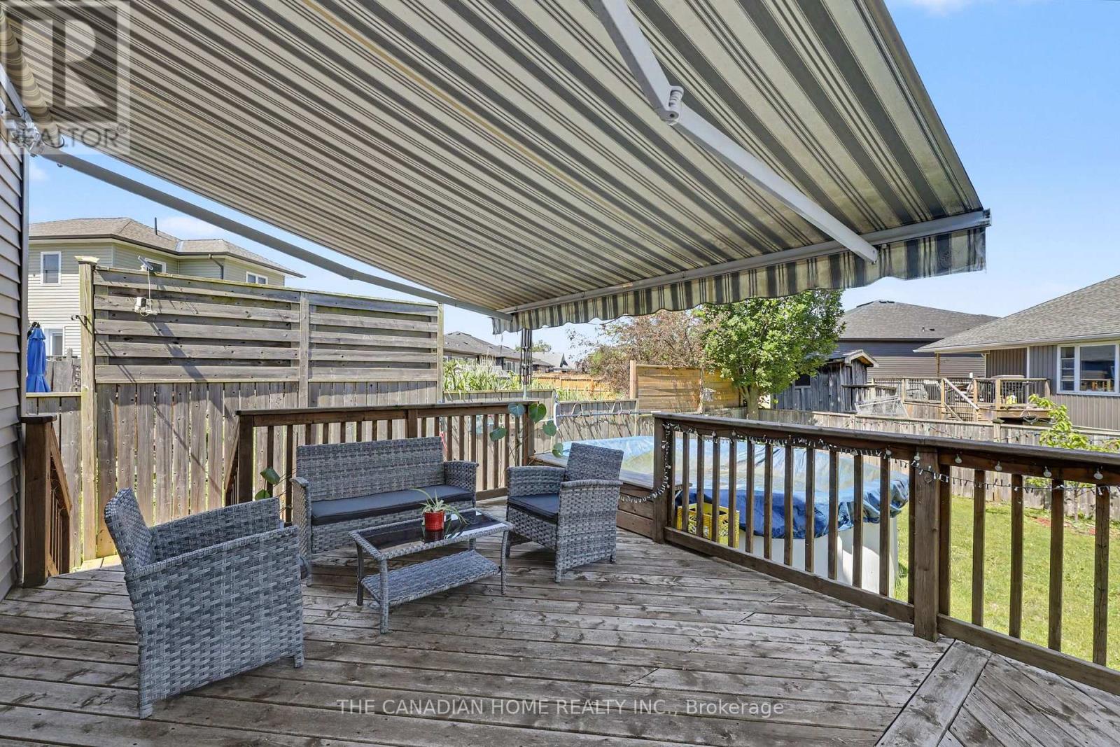 219 Picton Street E Property Photo 30