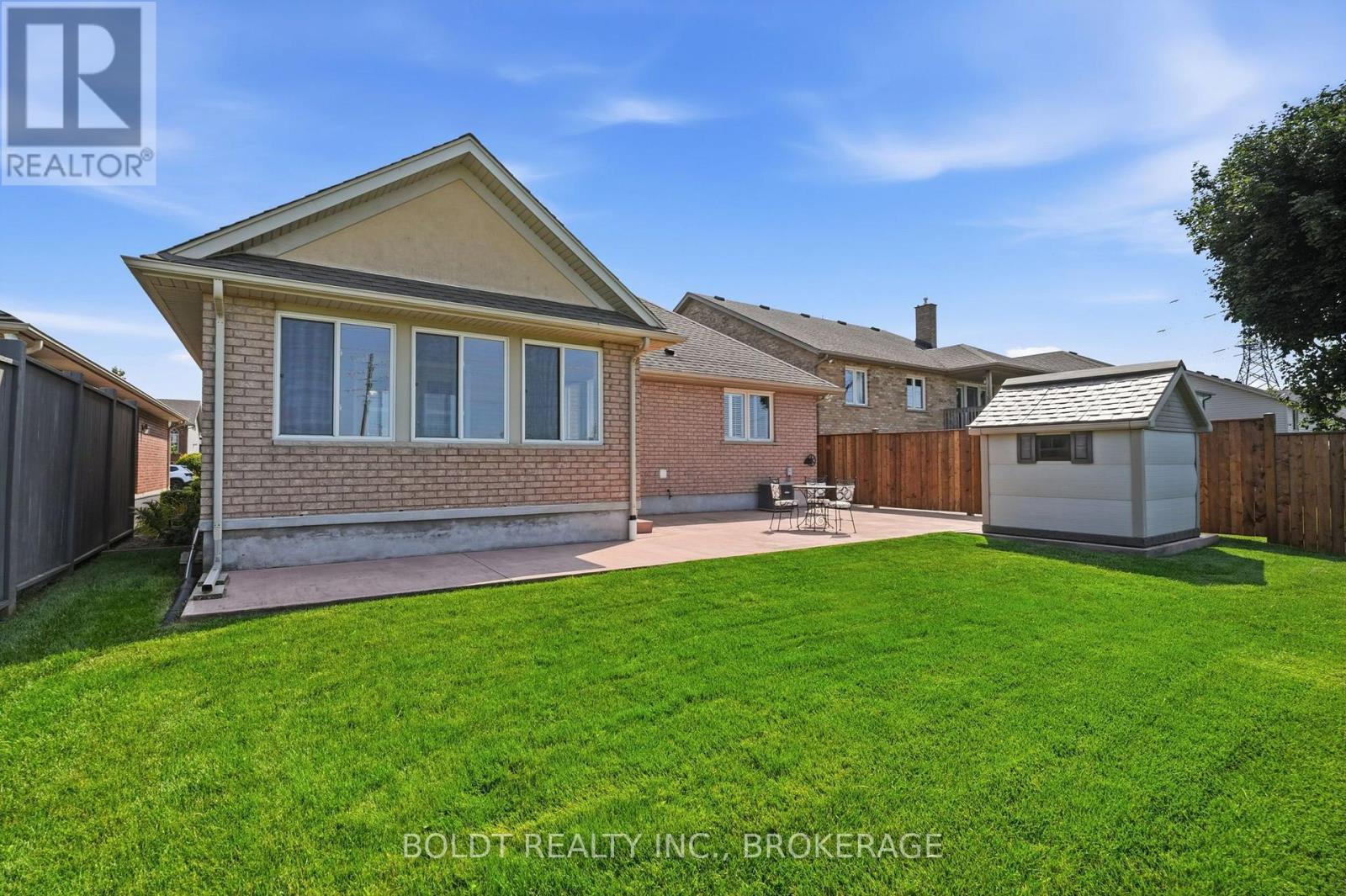 9 Nicholas Drive Property Photo 6