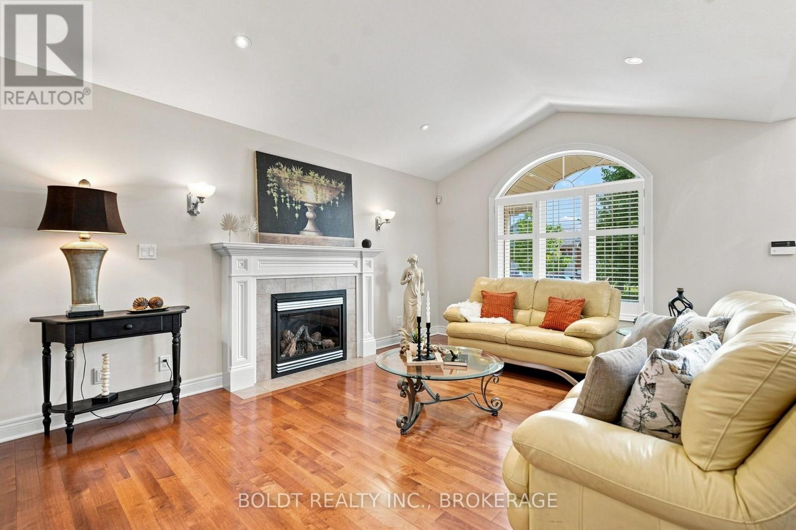 9 Nicholas Drive Property Photo 13