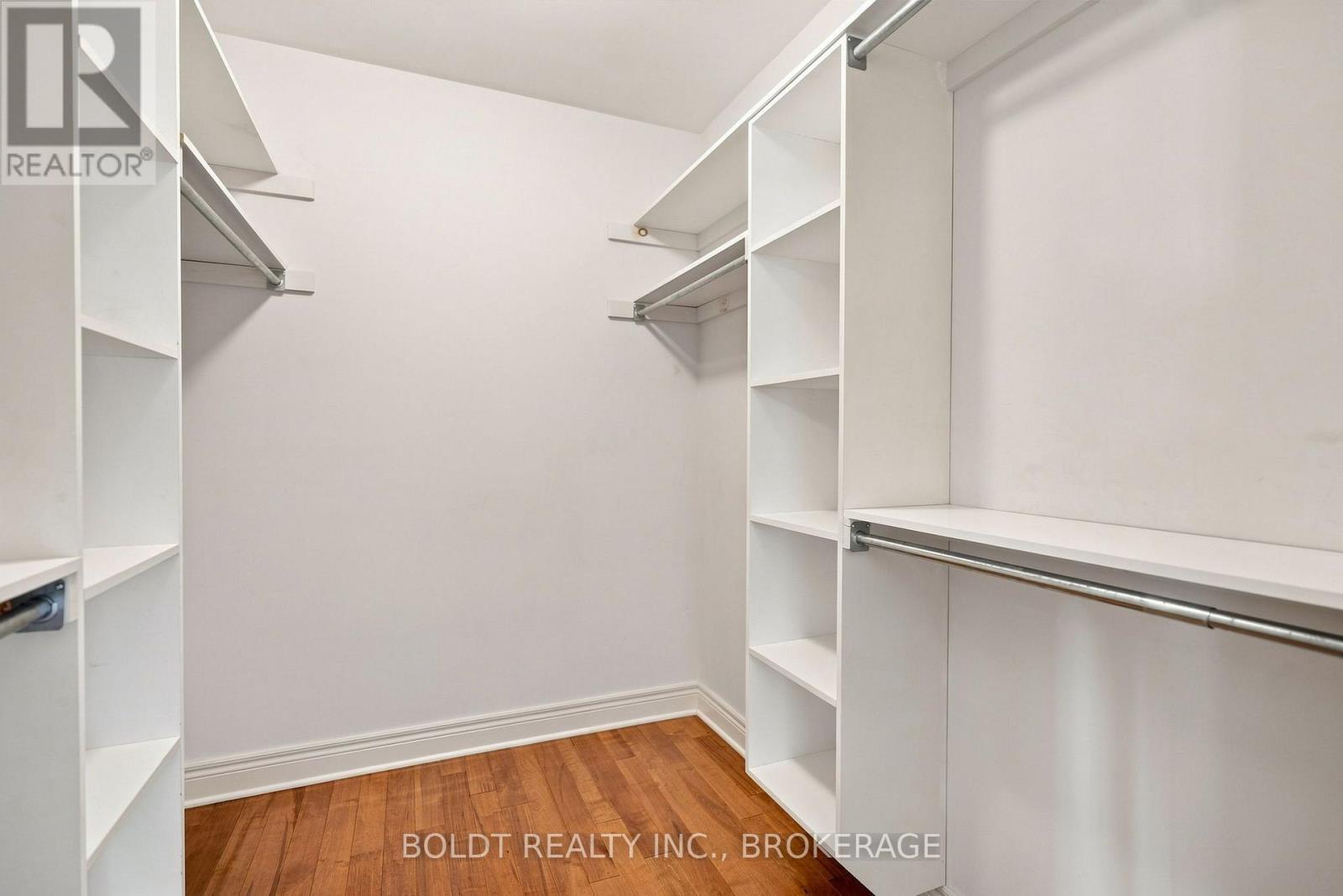 9 Nicholas Drive Property Photo 32