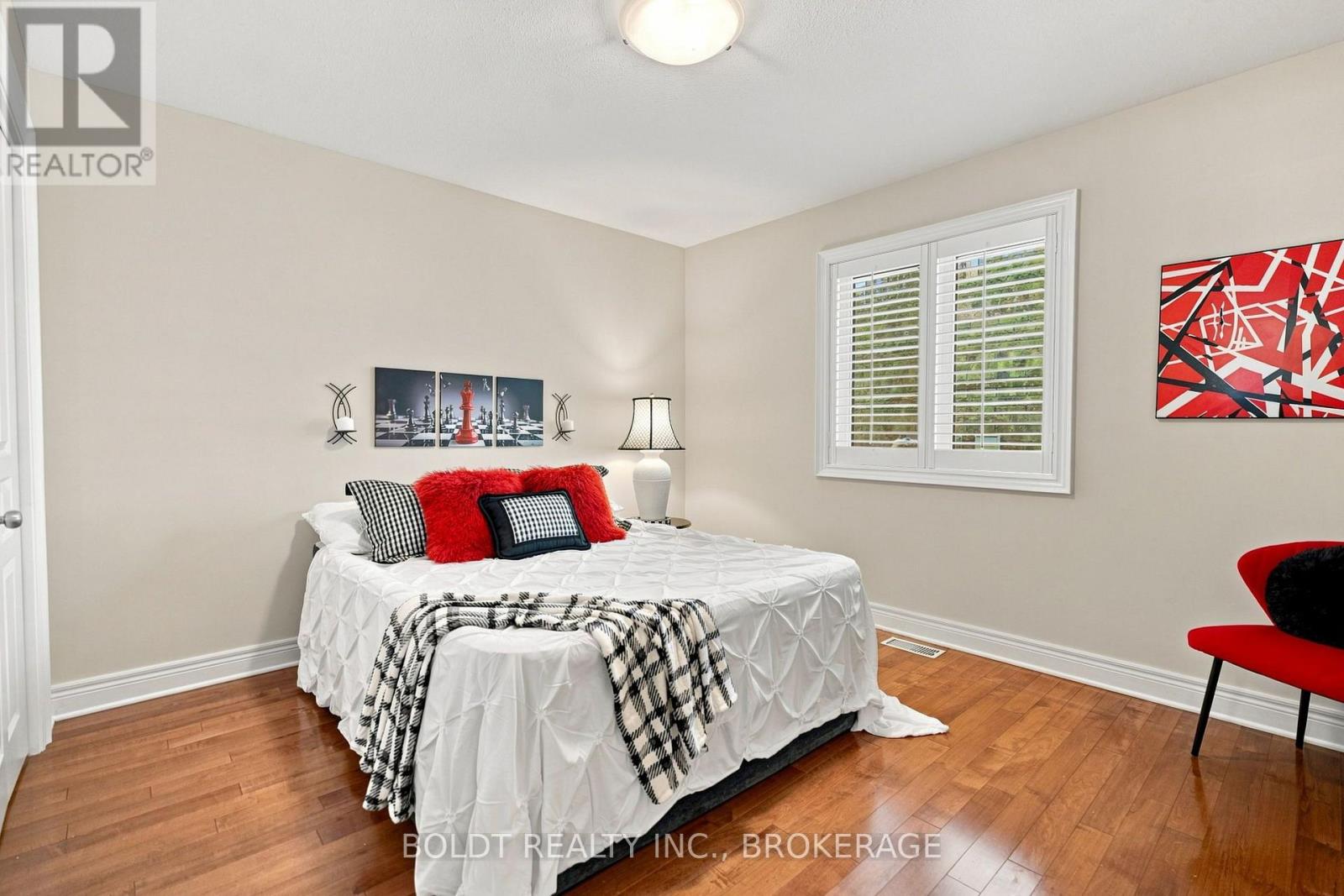 9 Nicholas Drive Property Photo 35