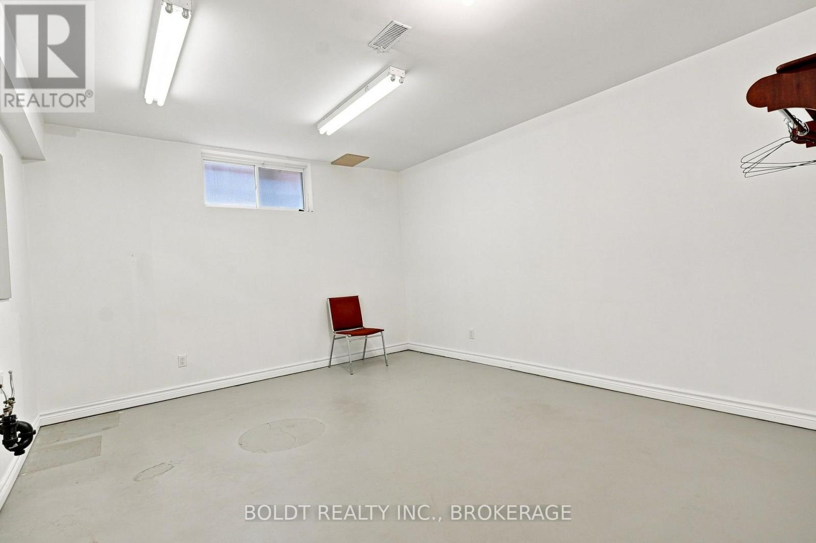 9 Nicholas Drive Property Photo 40