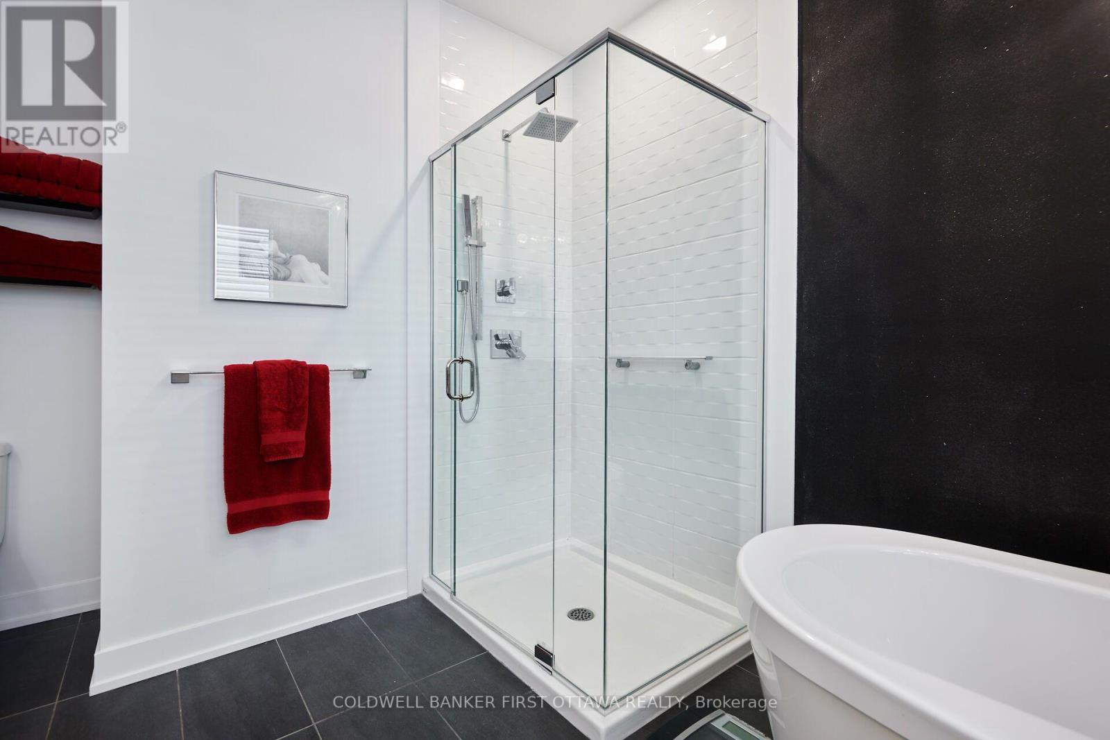 107 Ascari Road Property Photo 17