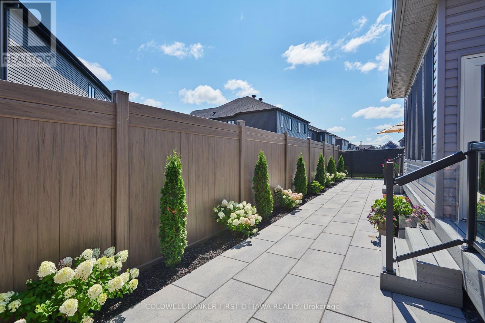 107 Ascari Road Property Photo 32