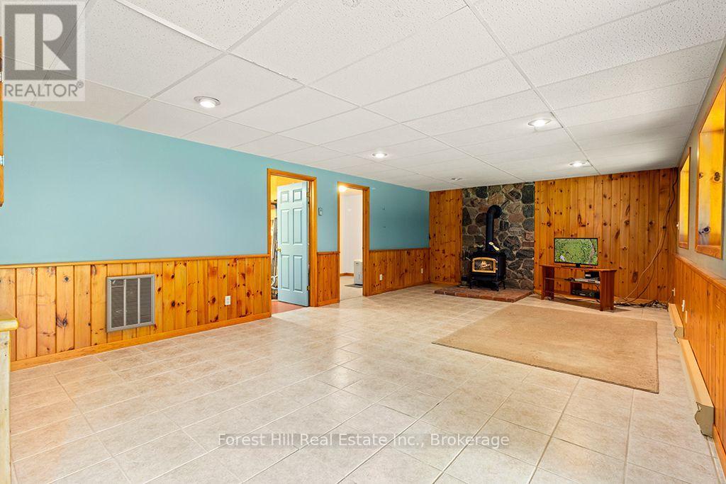 344511 North Line Property Photo 26