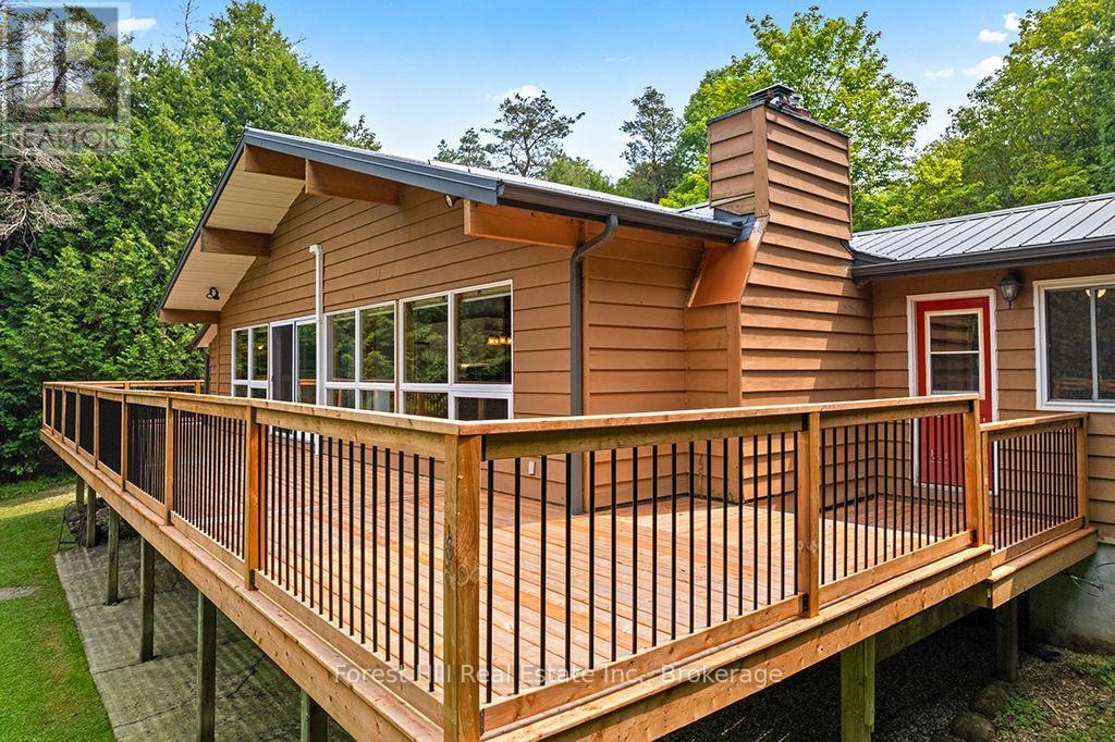 344511 North Line Property Photo 34