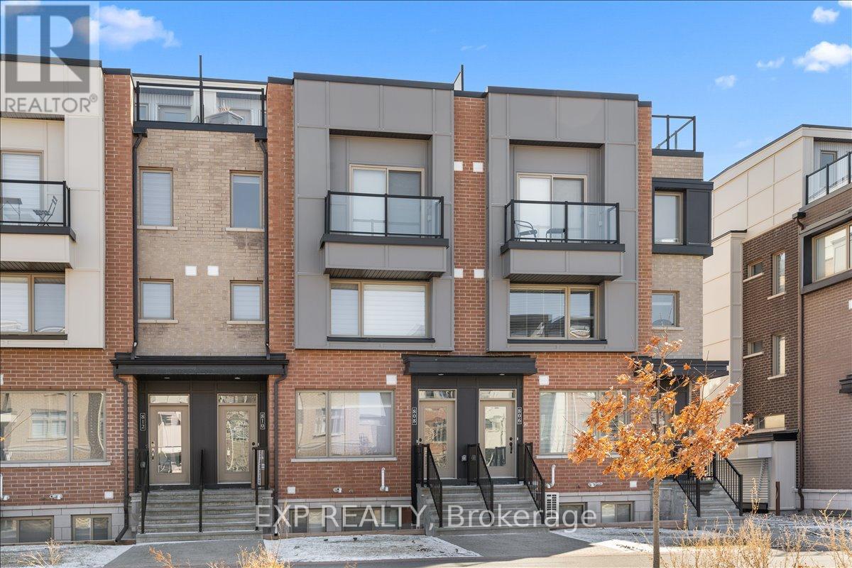 808 MIKINAK ROAD Property Photo 1