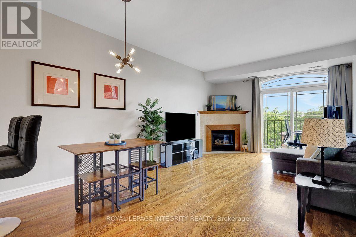 402 - 711 Churchill Avenue N Property Photo 3