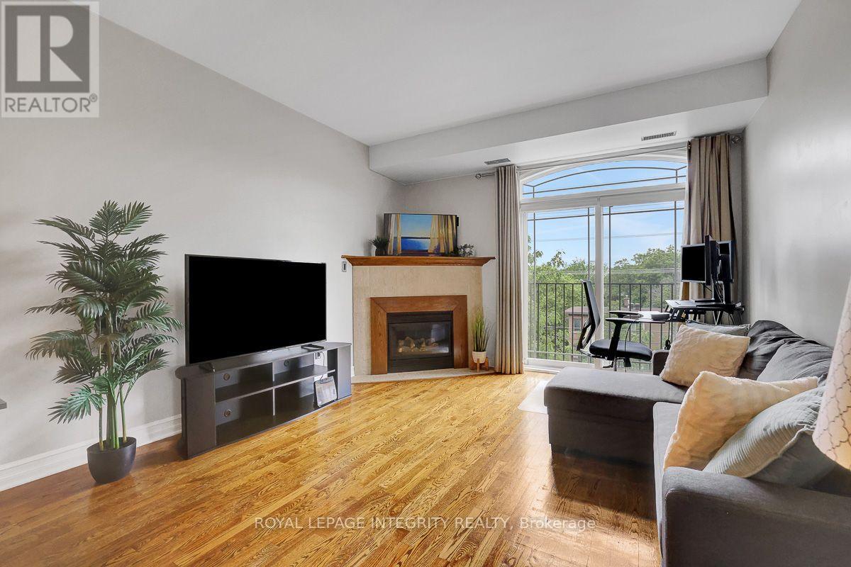 402 - 711 Churchill Avenue N Property Photo 7