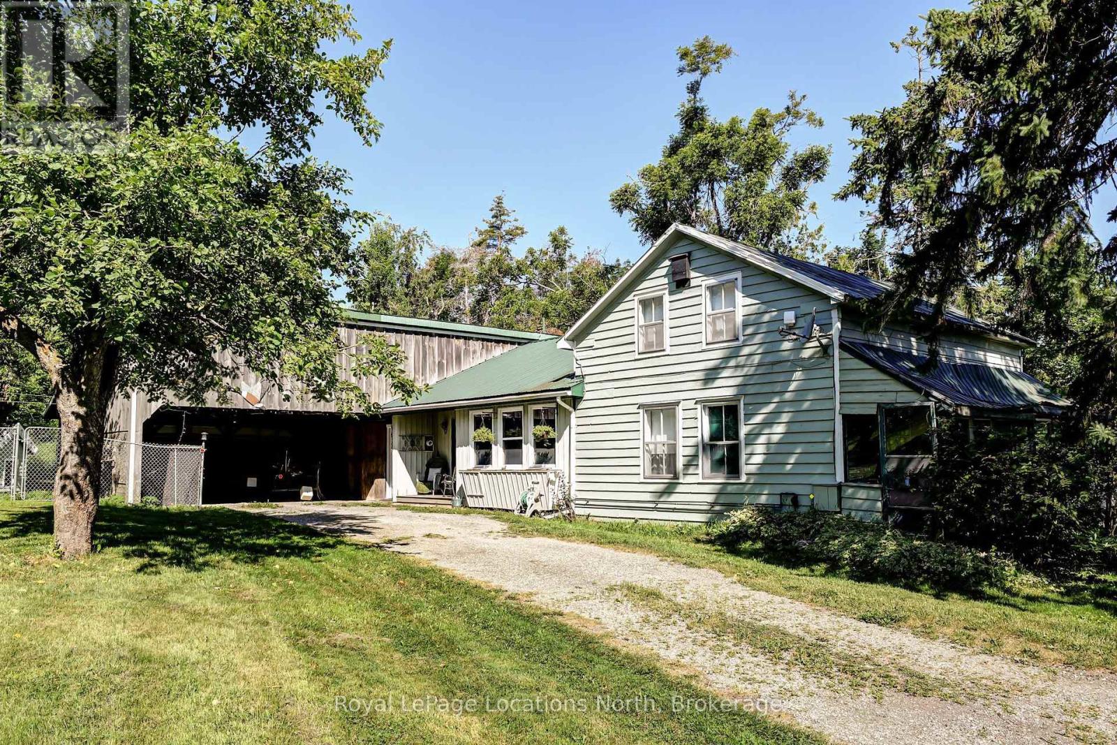 826298 Mulmur Nottawasaga Townline Line W Property Photo 1