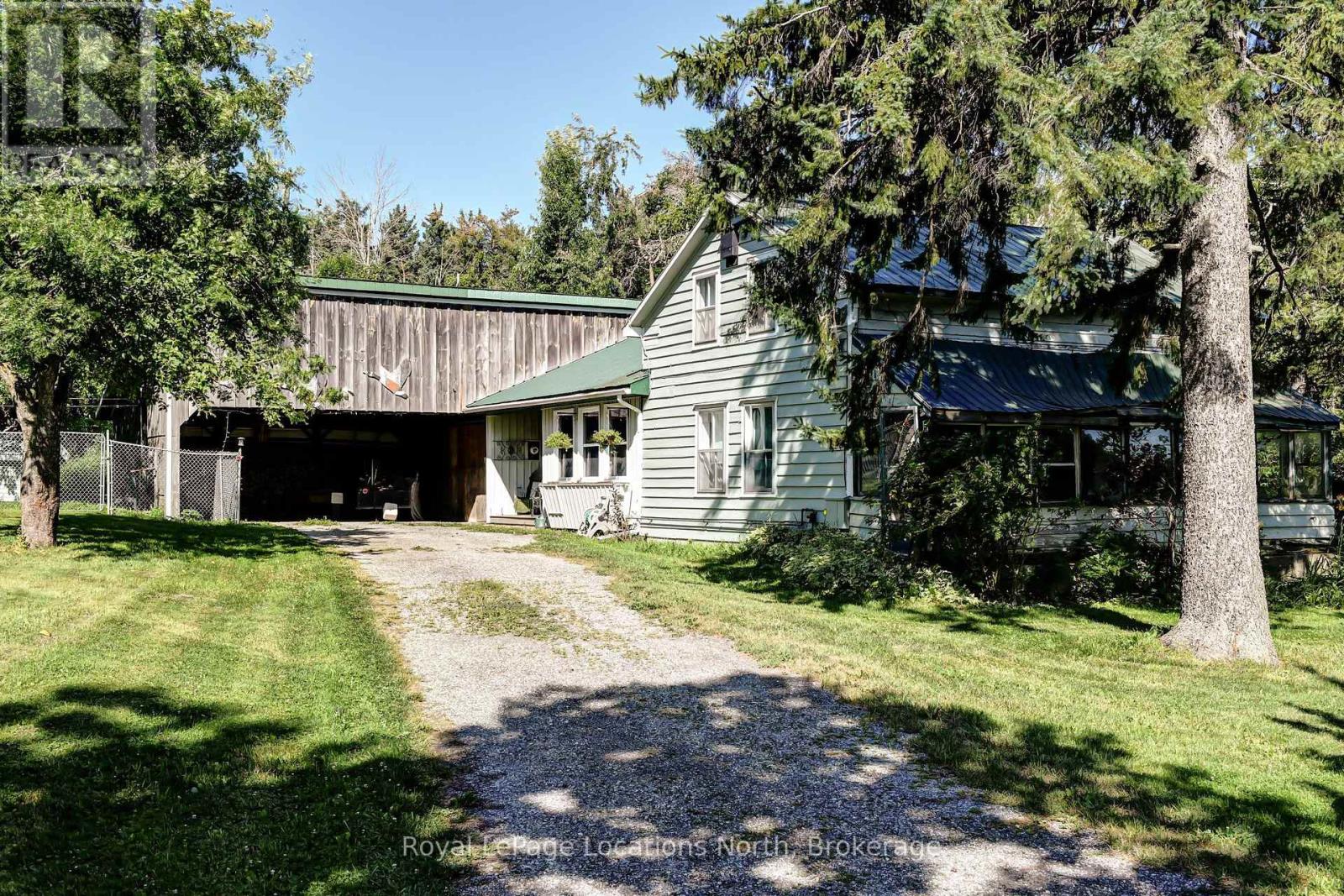 826298 Mulmur Nottawasaga Townline Line W Property Photo 8