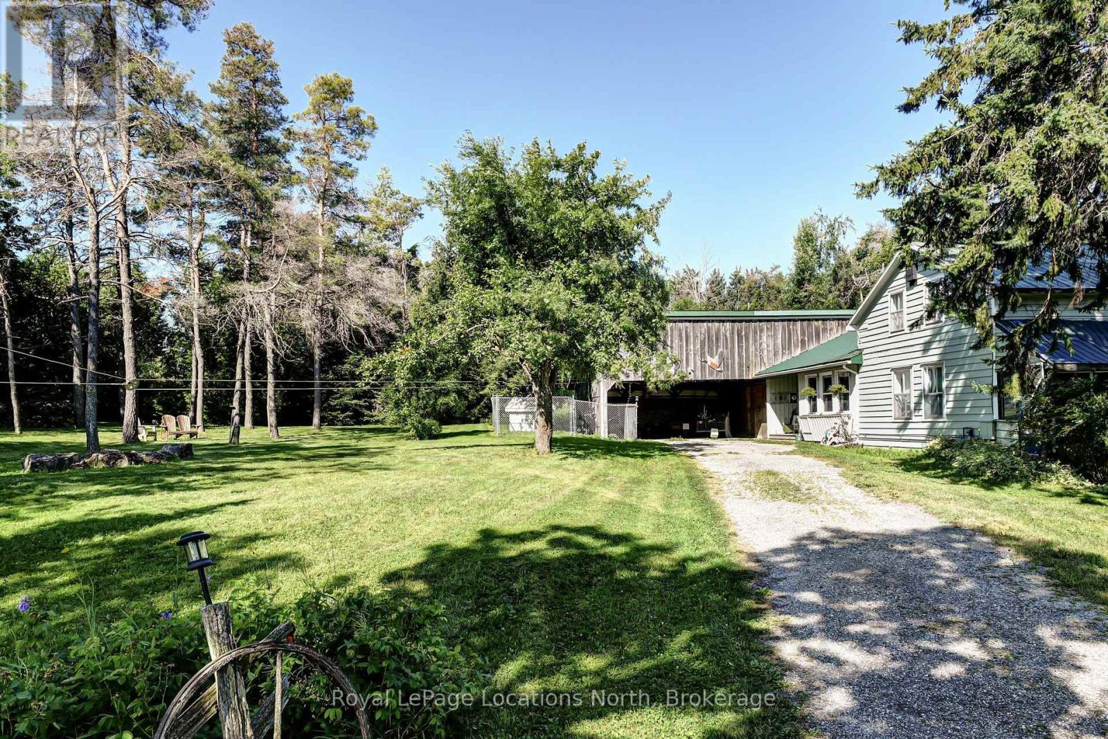 826298 Mulmur Nottawasaga Townline Line W Property Photo 9