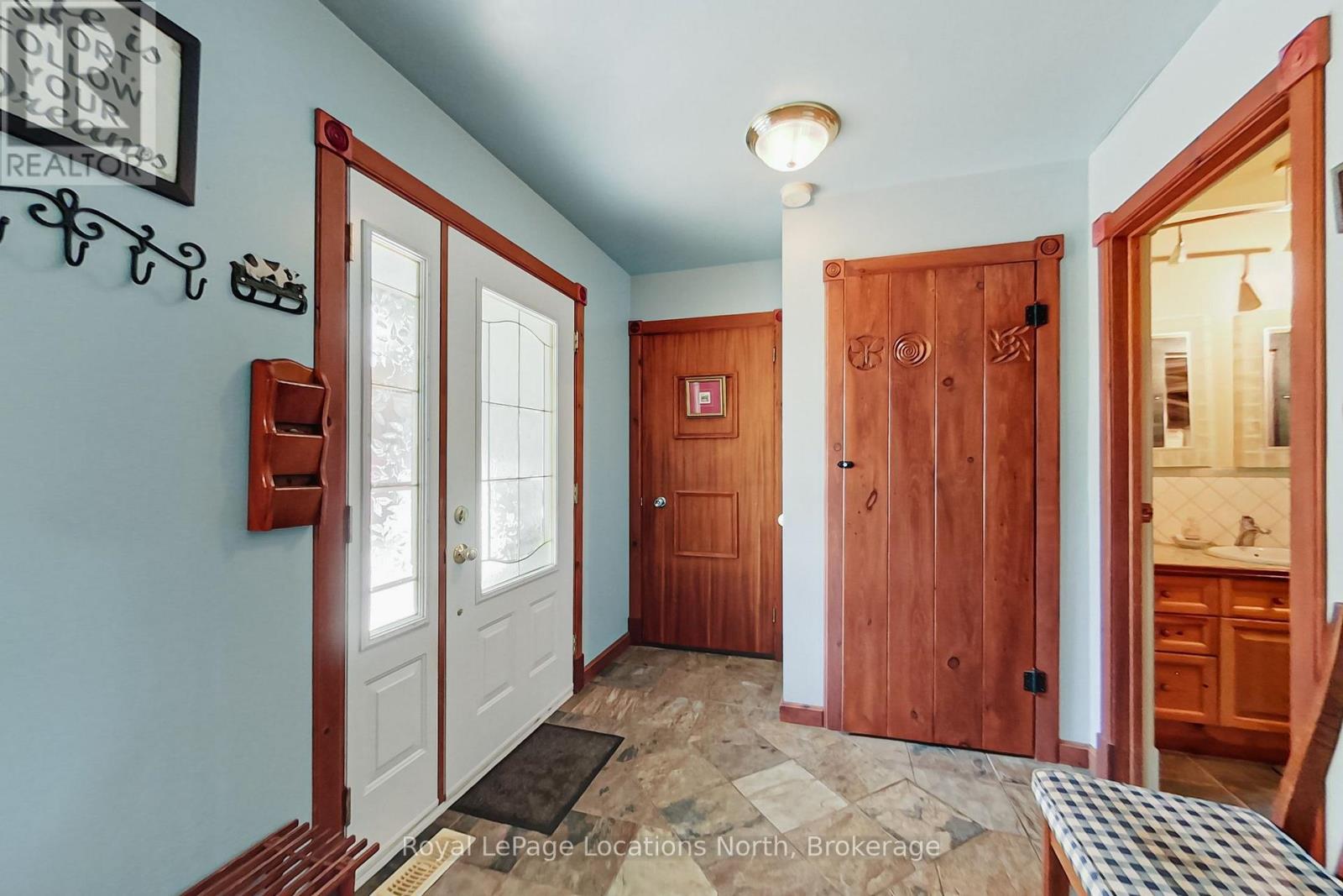 826298 Mulmur Nottawasaga Townline Line W Property Photo 17