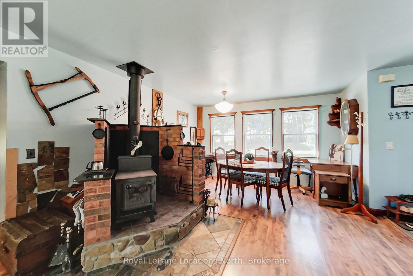 826298 Mulmur Nottawasaga Townline Line W Property Photo 20