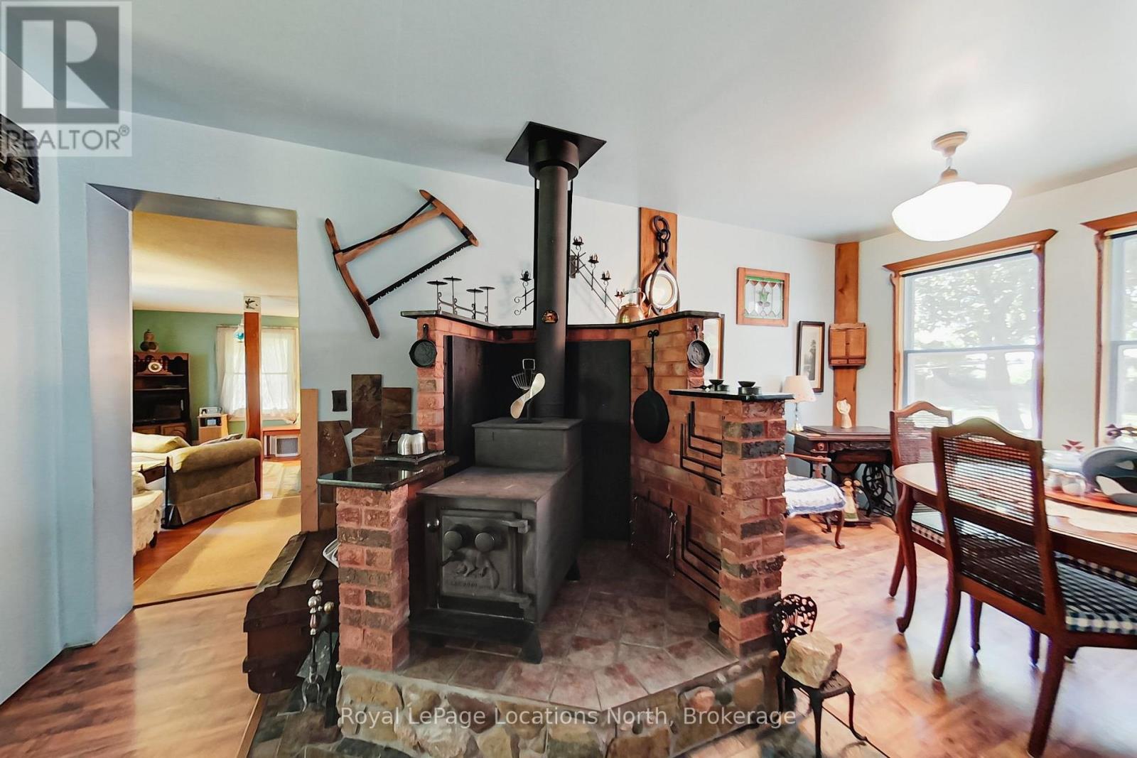 826298 Mulmur Nottawasaga Townline Line W Property Photo 21