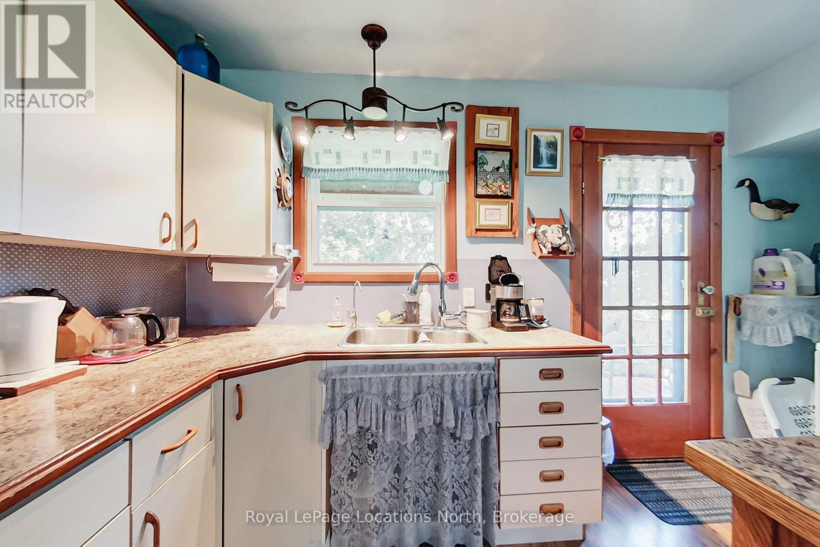 826298 Mulmur Nottawasaga Townline Line W Property Photo 23