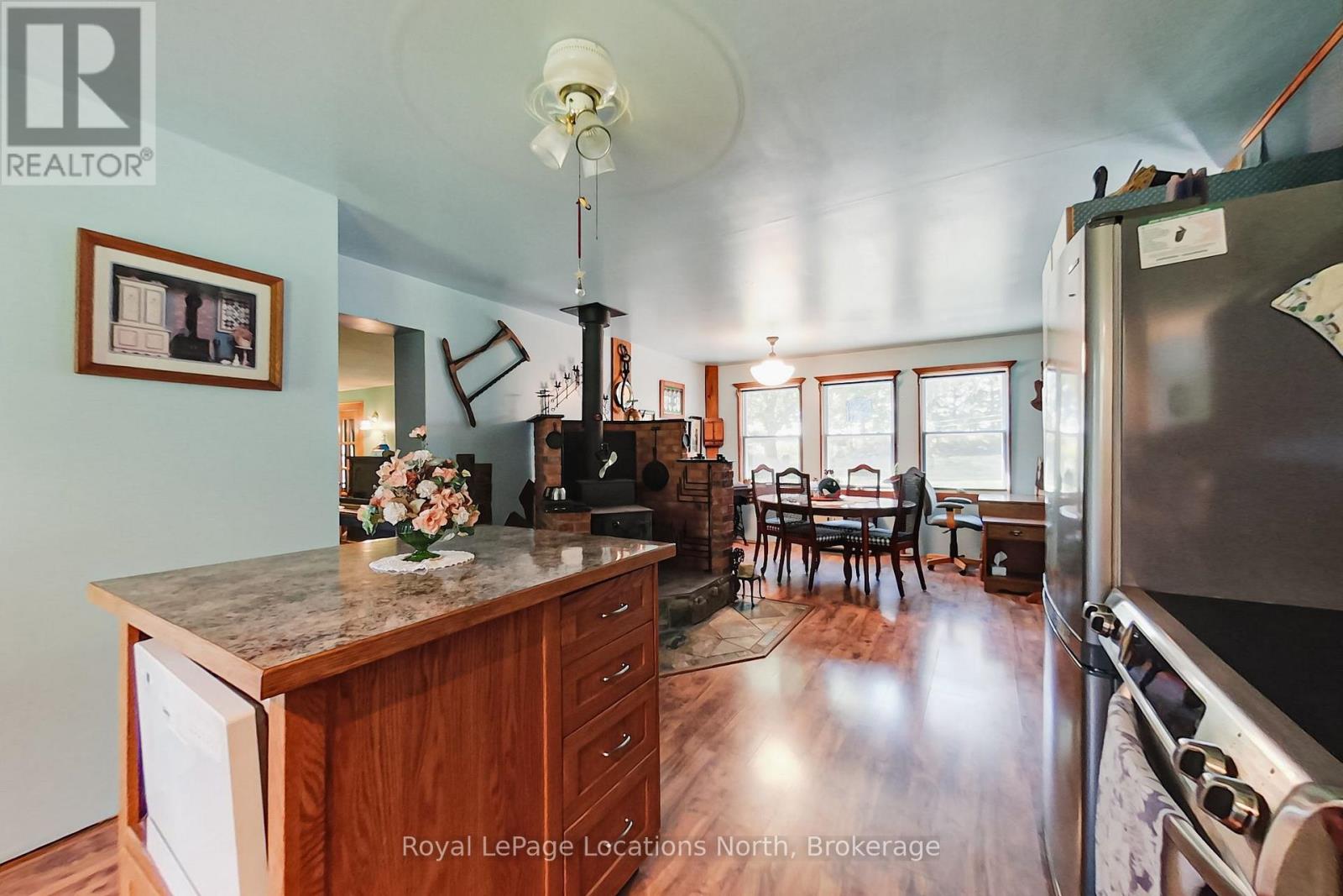 826298 Mulmur Nottawasaga Townline Line W Property Photo 26
