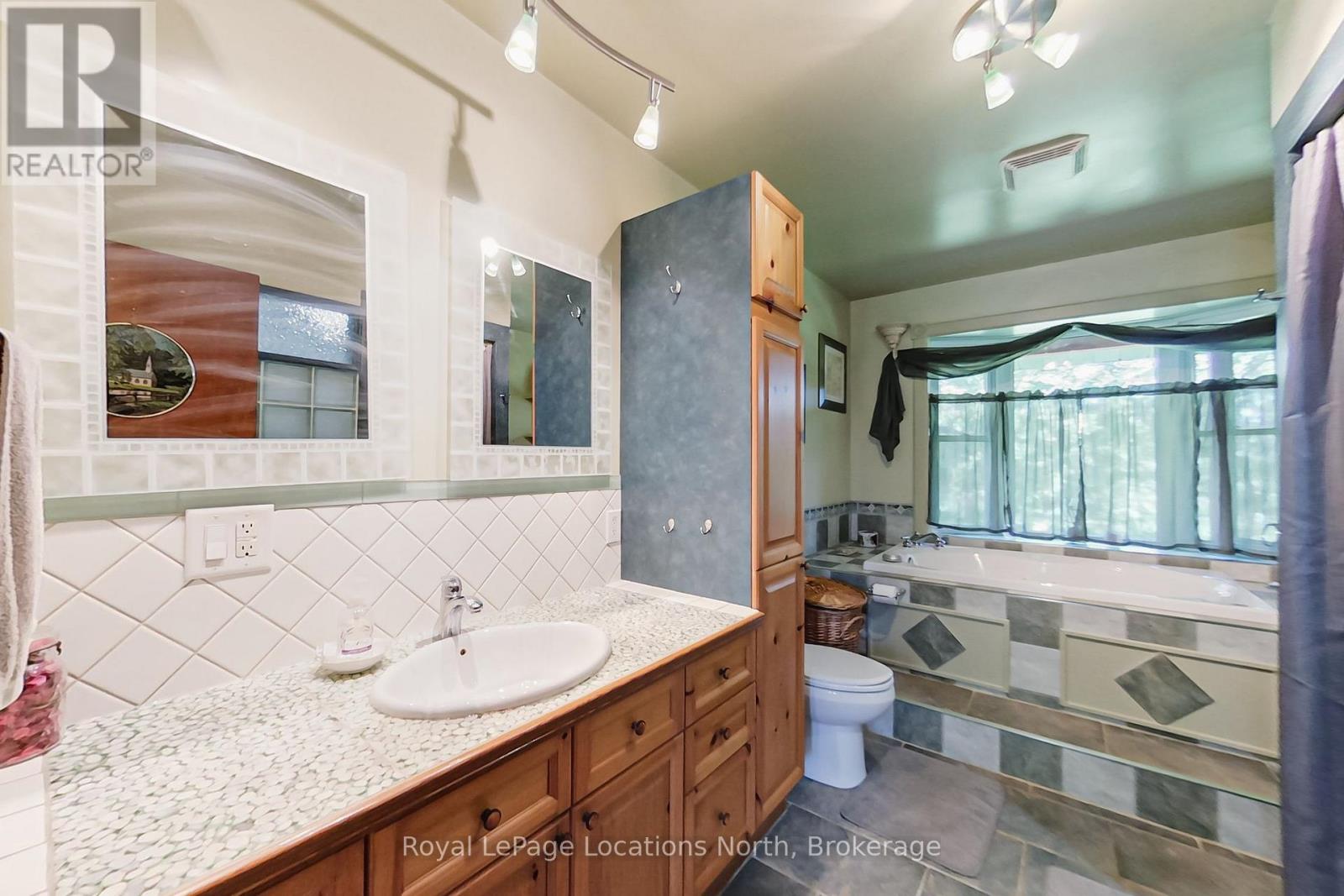 826298 Mulmur Nottawasaga Townline Line W Property Photo 31