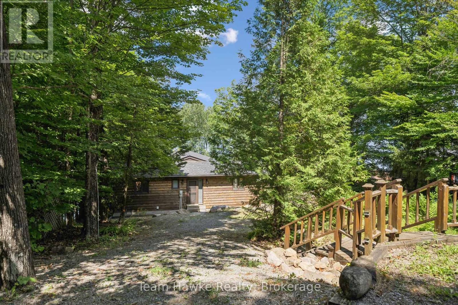 3359 Maple Ridge Road Property Photo 6