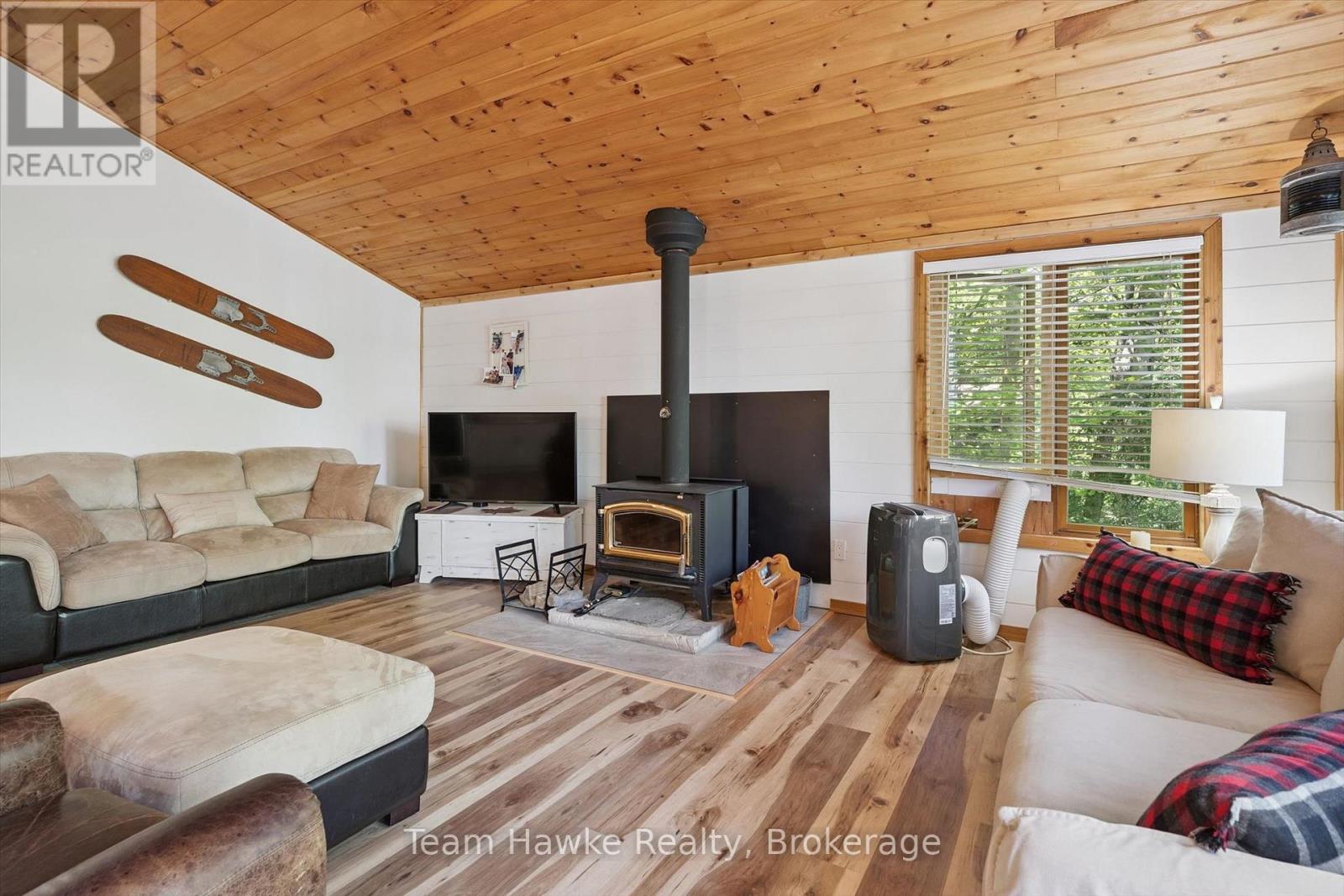 3359 Maple Ridge Road Property Photo 11