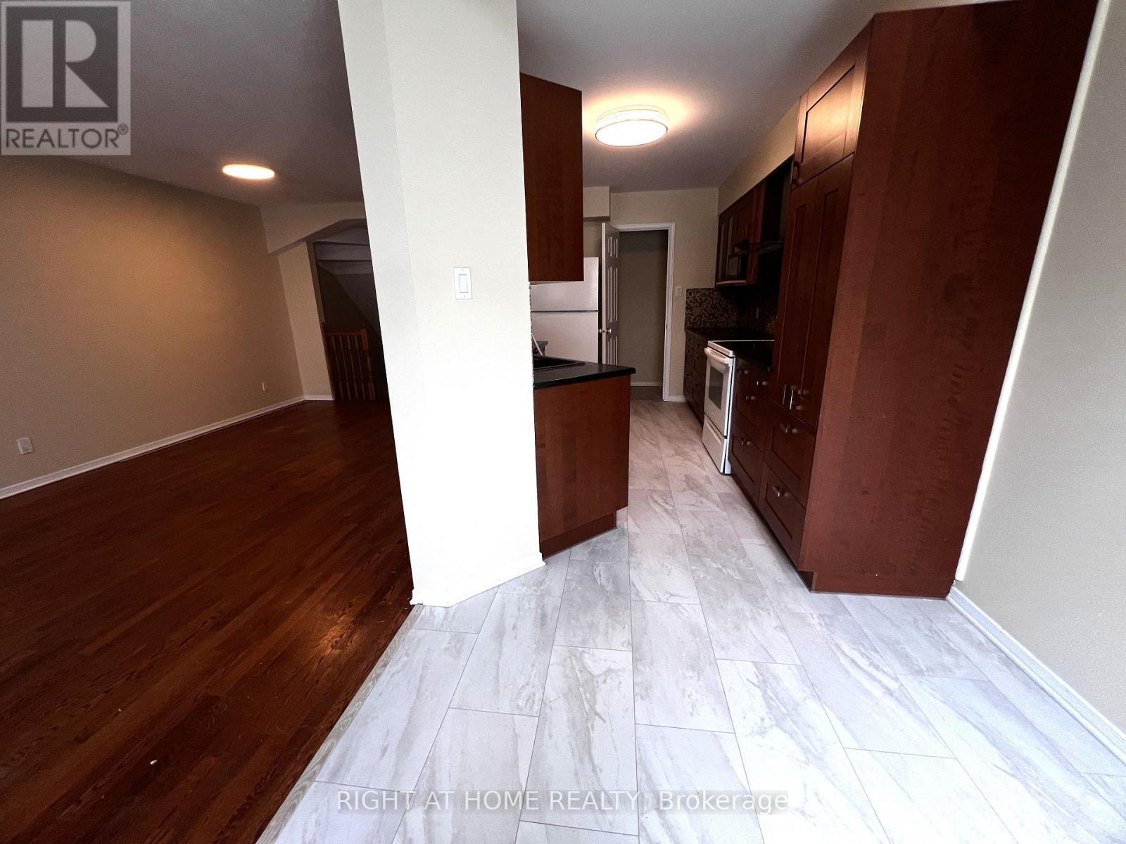 1741 Jobin Crescent Property Photo 8