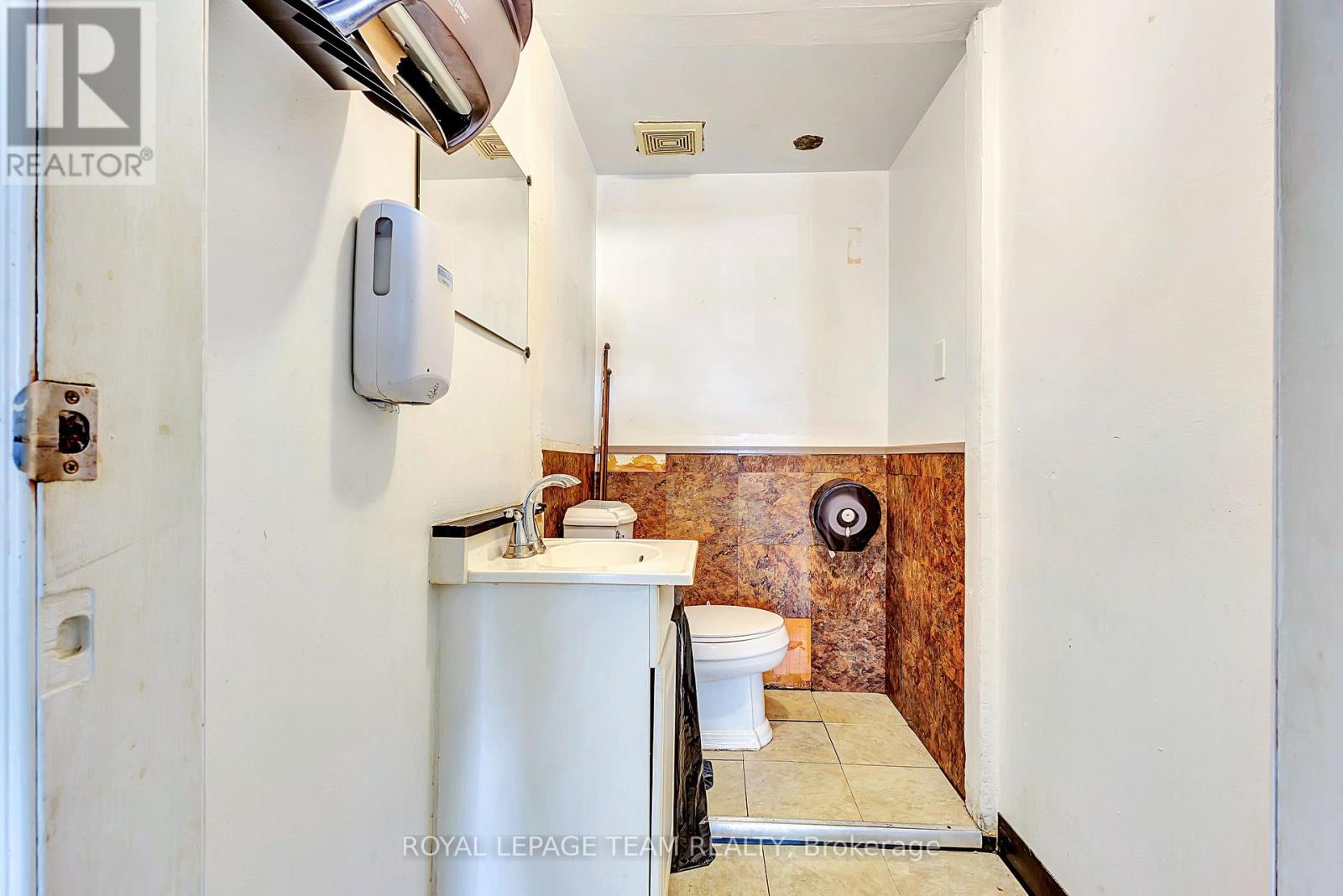 26 Northside Road Property Photo 10