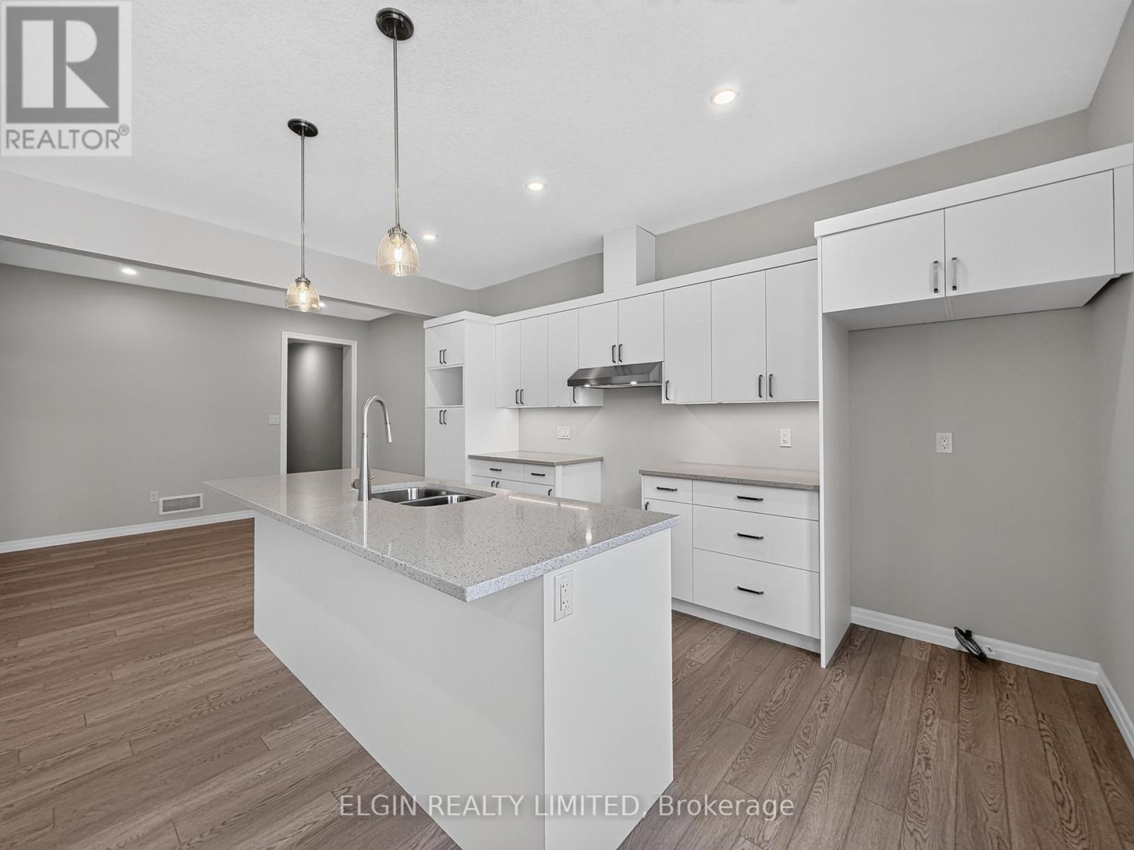 40 Finch Street Property Photo 5