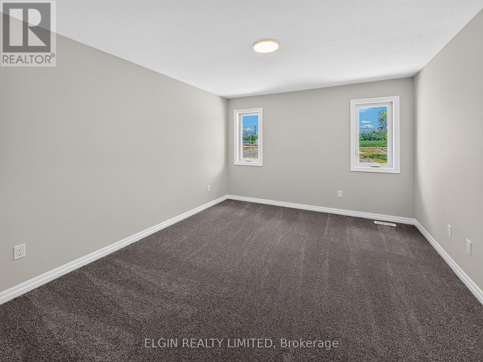 40 Finch Street Property Photo 10