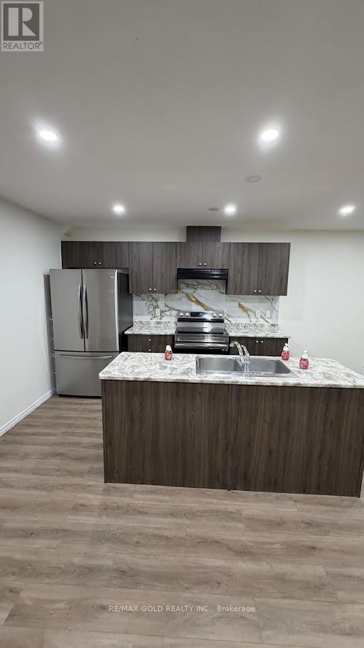 5 West Mill Street Property Photo 6