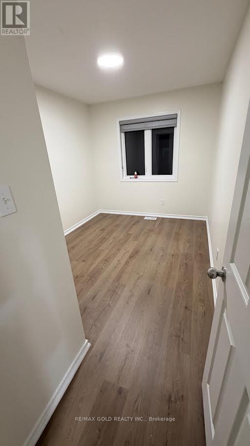 5 West Mill Street Property Photo 24
